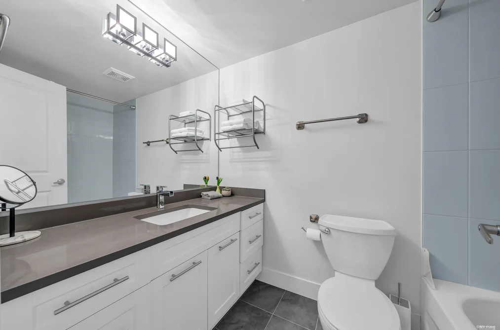 111 - 2040 Cornwall Avenue, Vancouver, BC - MLS: R3164845 - Photo 14 111 - 2040 Cornwall Avenue, Vancouver, BC - MLS: R3164845 - Photo 14