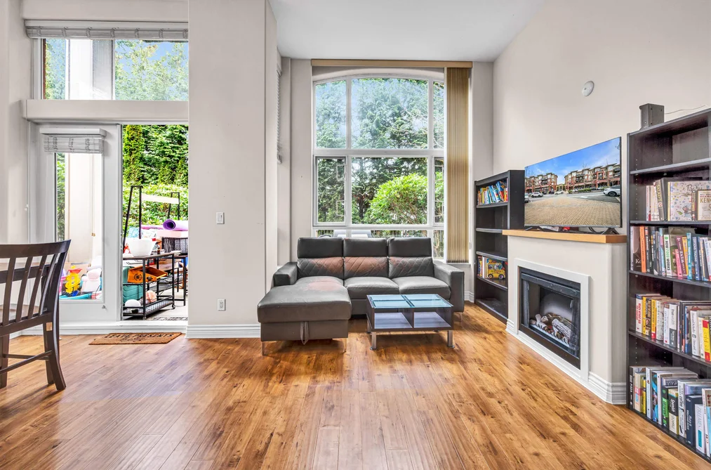 111 2970 KING GEORGE BOULEVARD, Surrey BC V4P 0E6, Surrey BC — Residential for Sale - Photo 5