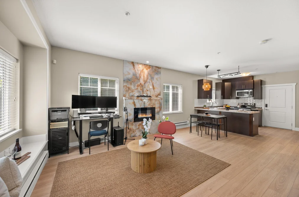 111 368 ELLESMERE AVENUE, Burnaby BC V5B 3S9, Burnaby BC — Residential for Sale - Main Photo
