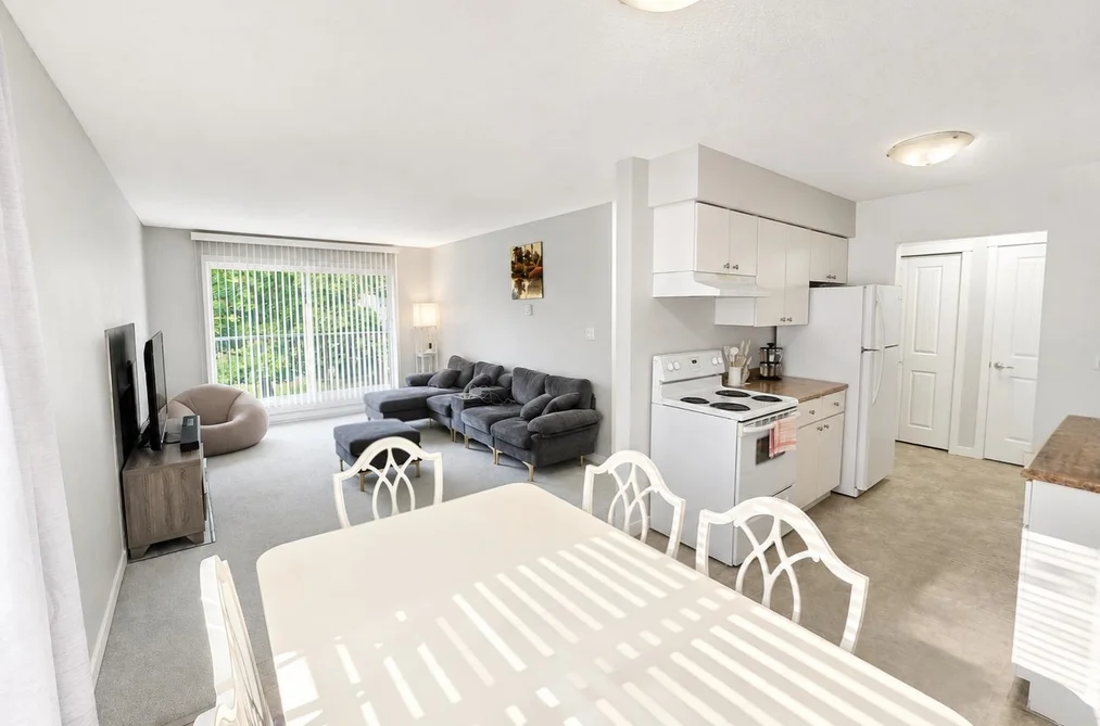 Condo for sale at 111 45598 Mcintosh Drive Chilliwack British Columbia - MLS: R3152583