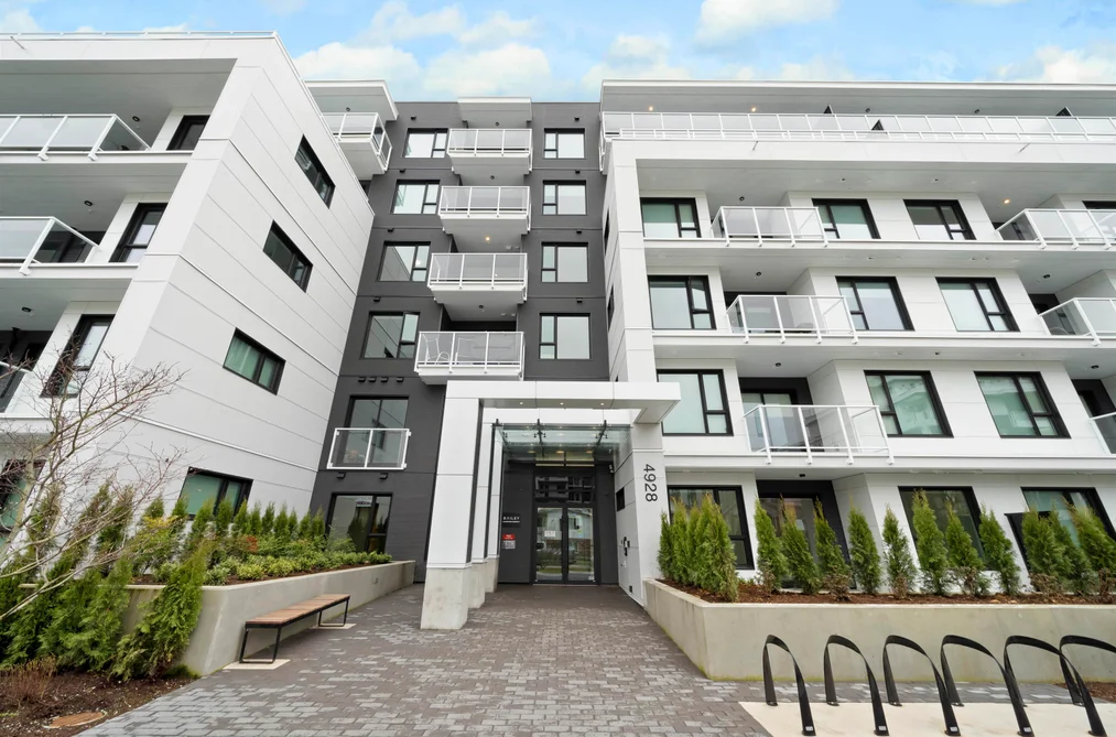 Condo for sale at 111 4928 Quebec Street Vancouver British Columbia - MLS: R3161573