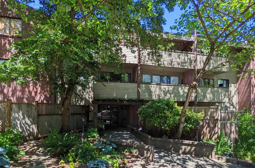 Condo for sale at 111 853 E 7th Avenue Vancouver British Columbia - MLS: R3156273