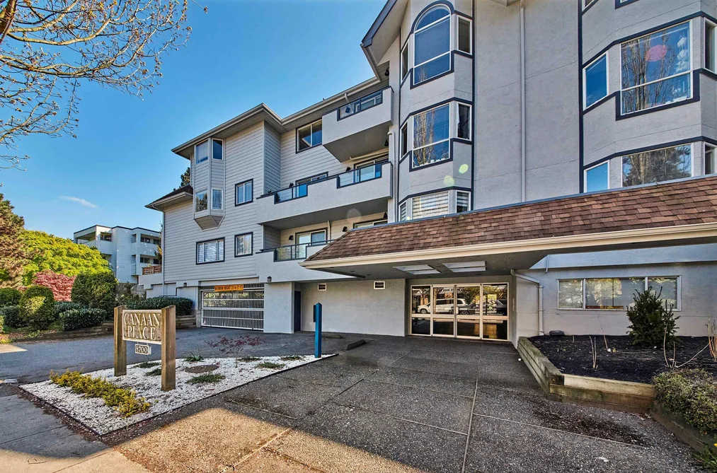 Condo for sale at 111 8700 Westminster Highway Richmond British Columbia - MLS: R3116111