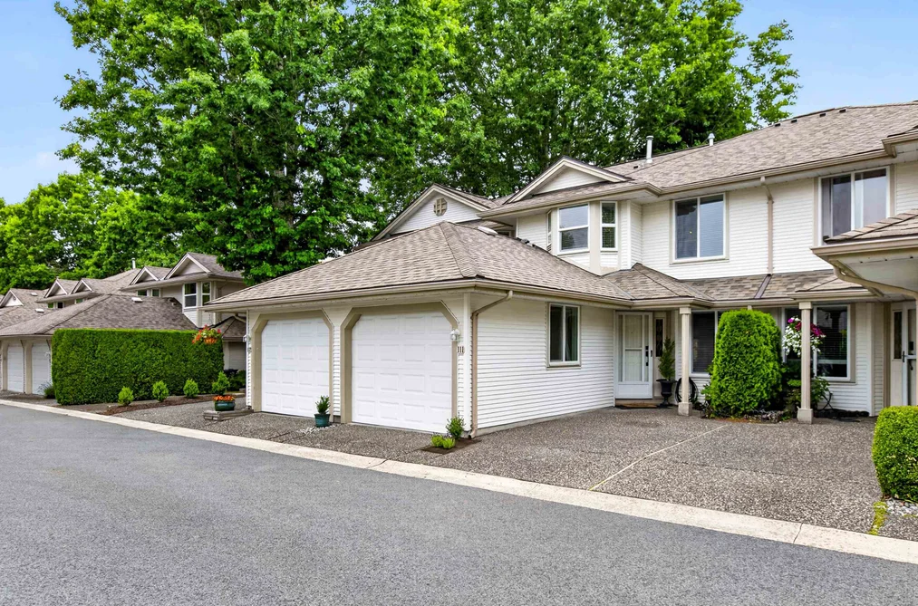 Townhouse for sale at 111 9045 Walnut Grove Drive Langley British Columbia - MLS: R3134211