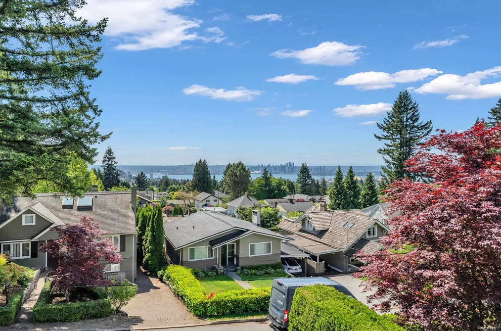 111 SANDRINGHAM CRESCENT, North Vancouver BC V7N 4E9, North Vancouver BC — Residential for Sale — Photo 24 of 40