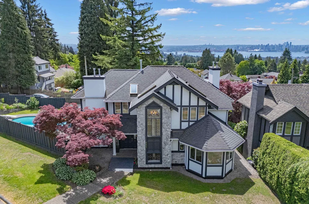 111 SANDRINGHAM CRESCENT, North Vancouver BC V7N 4E9, North Vancouver BC — Residential for Sale — Photo 37 of 40