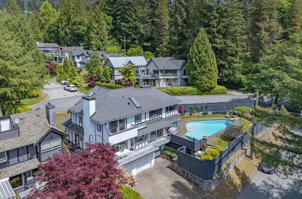 111 SANDRINGHAM CRESCENT, North Vancouver BC V7N 4E9, North Vancouver BC — Residential for Sale — Photo 38 of 40