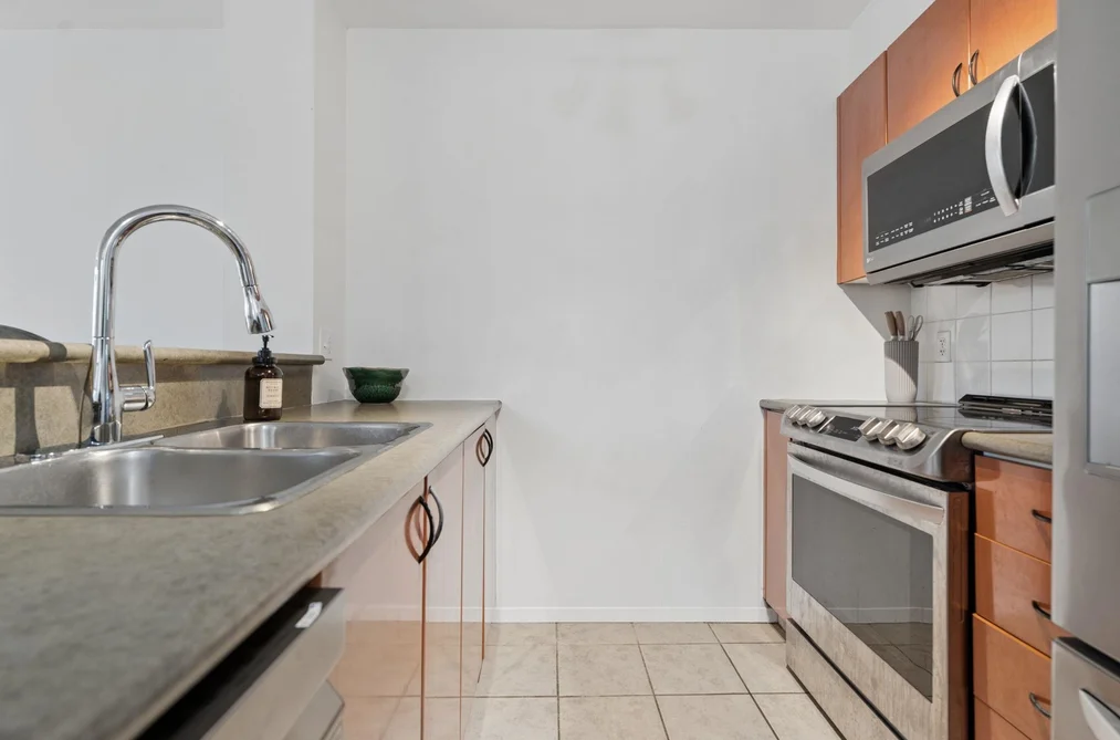 1110 - 2763 Chandlery Place, Vancouver, BC - MLS: R3179868 - Photo 8 1110 - 2763 Chandlery Place, Vancouver, BC - MLS: R3179868 - Photo 8