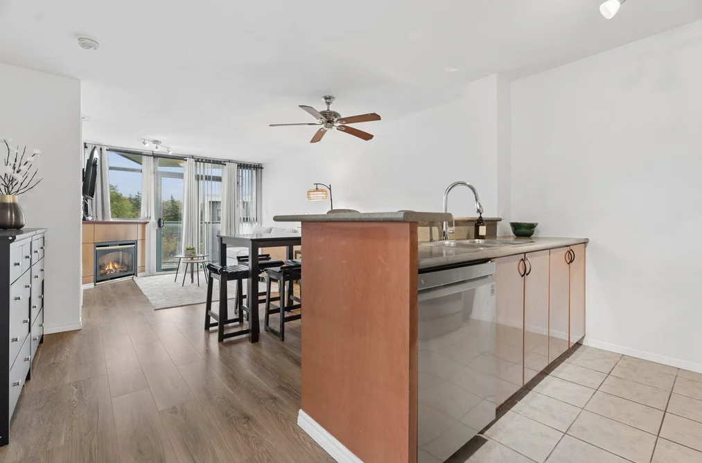1110 - 2763 Chandlery Place, Vancouver, BC - MLS: R3179868 - Photo 9 1110 - 2763 Chandlery Place, Vancouver, BC - MLS: R3179868 - Photo 9