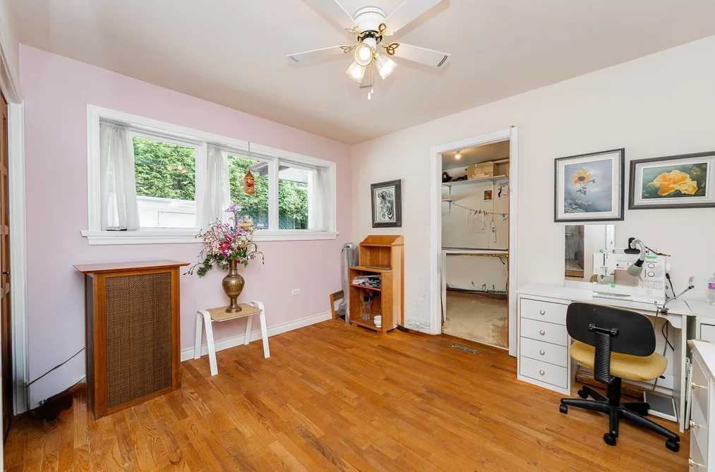 1110 HANDSWORTH ROAD, North Vancouver BC V7R 2A8, North Vancouver BC — Residential for Sale — Photo 18 of 40