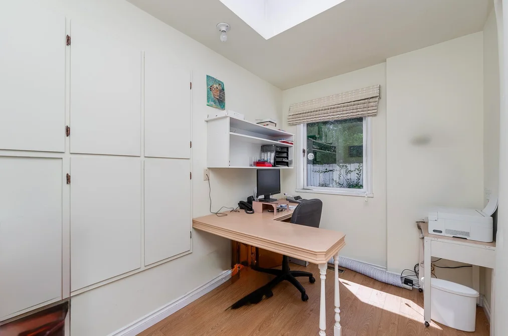 1110 HANDSWORTH ROAD, North Vancouver BC V7R 2A8, North Vancouver BC — Residential for Sale — Photo 19 of 40