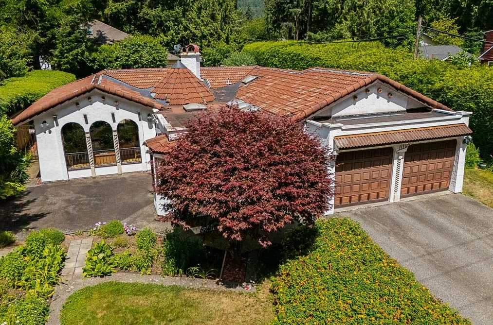 1110 HANDSWORTH ROAD, North Vancouver BC V7R 2A8, North Vancouver BC — Residential for Sale — Photo 3 of 40