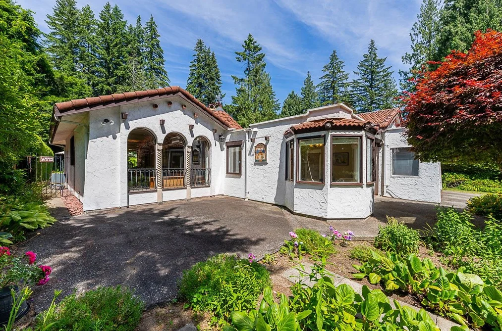 1110 HANDSWORTH ROAD, North Vancouver BC V7R 2A8, North Vancouver BC — Residential for Sale — Photo 4 of 40