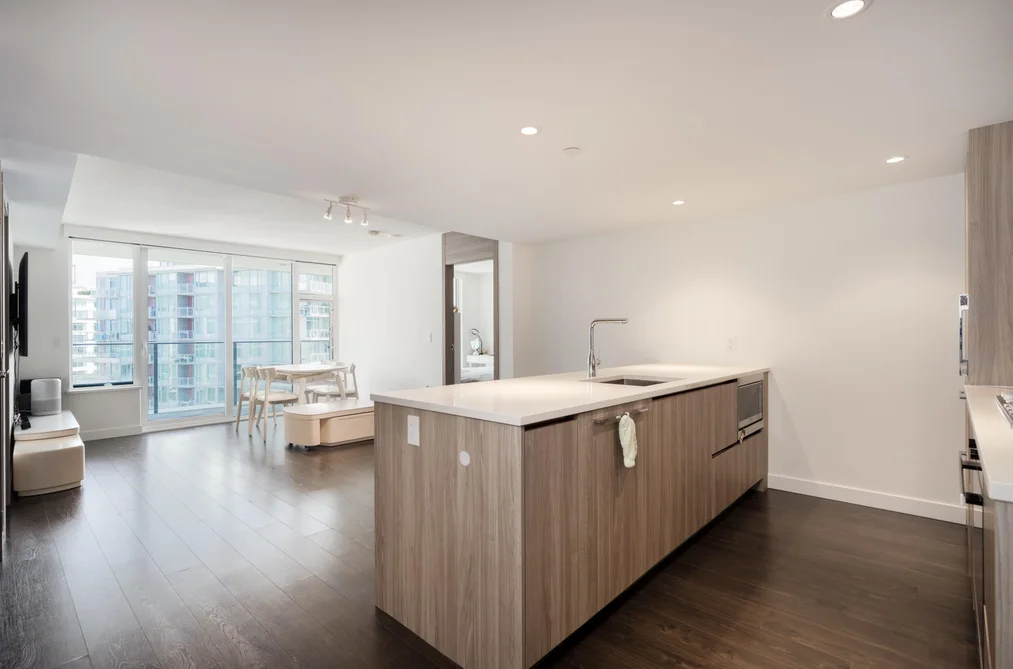 Condo for sale at 1111 8555 Capstan Way Richmond British Columbia - MLS: R3147116