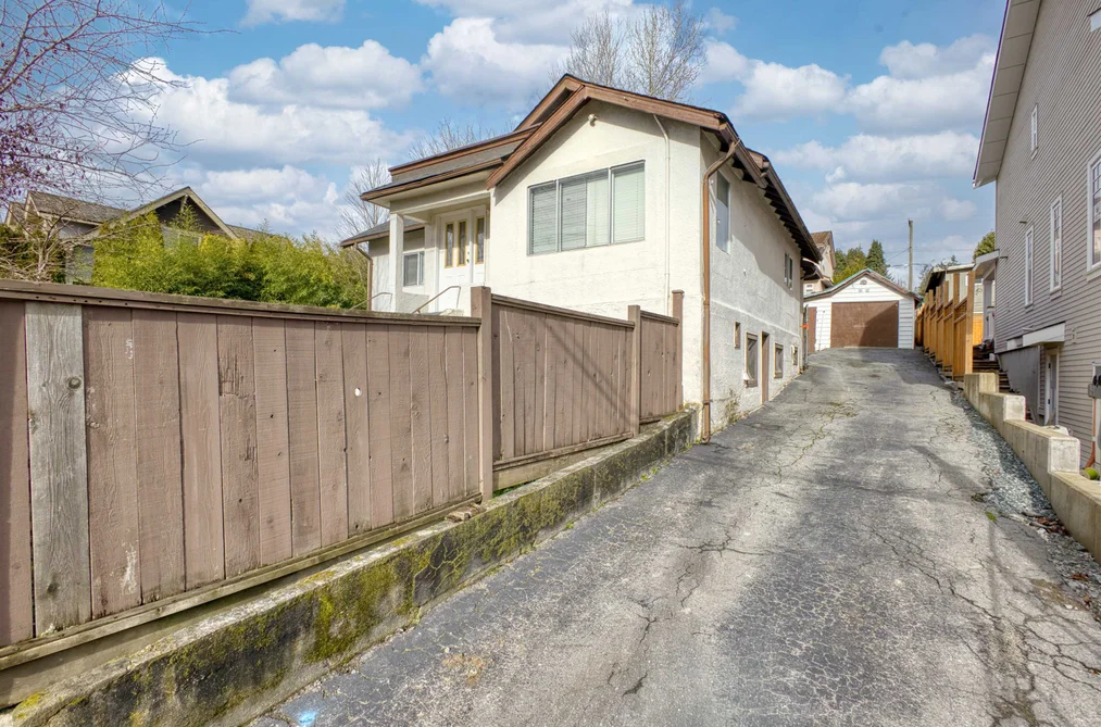 1111 CARTIER AVENUE, Coquitlam BC V3K 2C1, Coquitlam BC — Residential for Sale - Photo 3