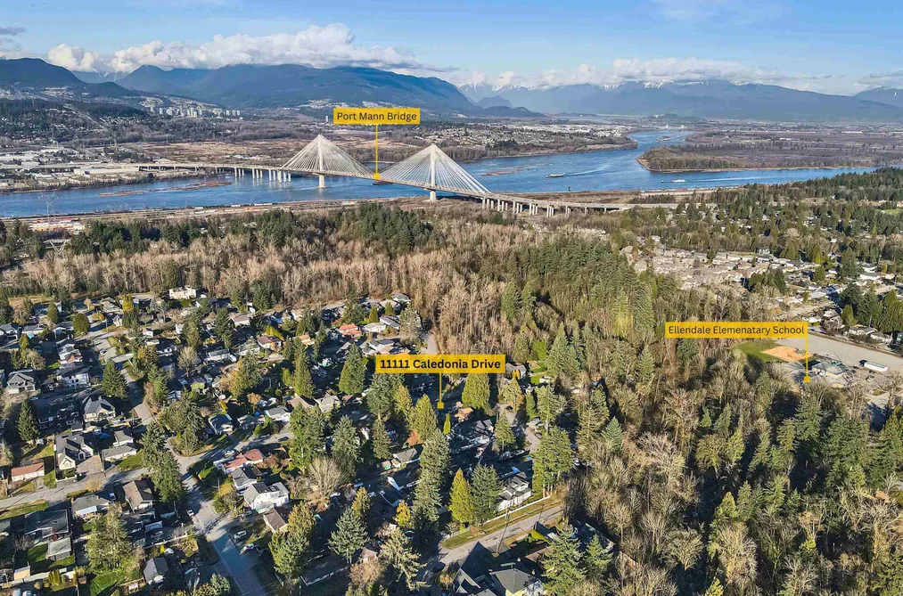 11111 CALEDONIA DRIVE, Surrey BC V3R 3N4, Surrey BC — Residential for Sale - Photo 2