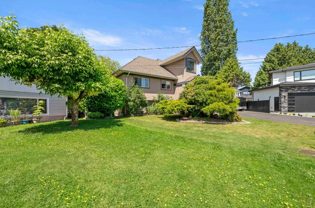 11113 81 AVENUE, Delta BC V4C 1Z3, Delta BC — Residential for Sale - Photo 2