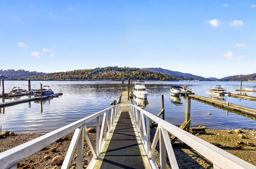 1112 Alderside Rd, Port Moody, BC - MLS: R3177041