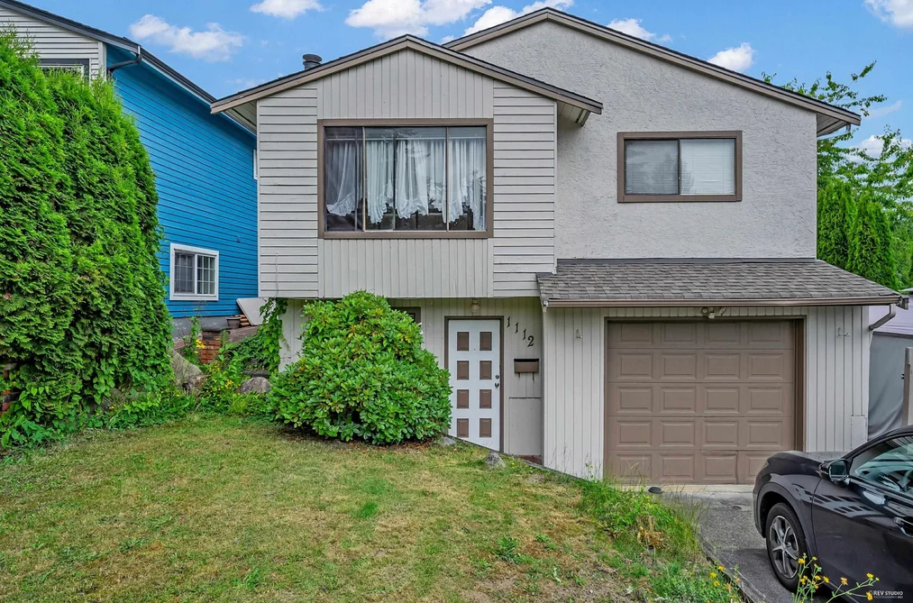 House for sale at 1112 Hansard Crescent Coquitlam British Columbia - MLS: R3098261