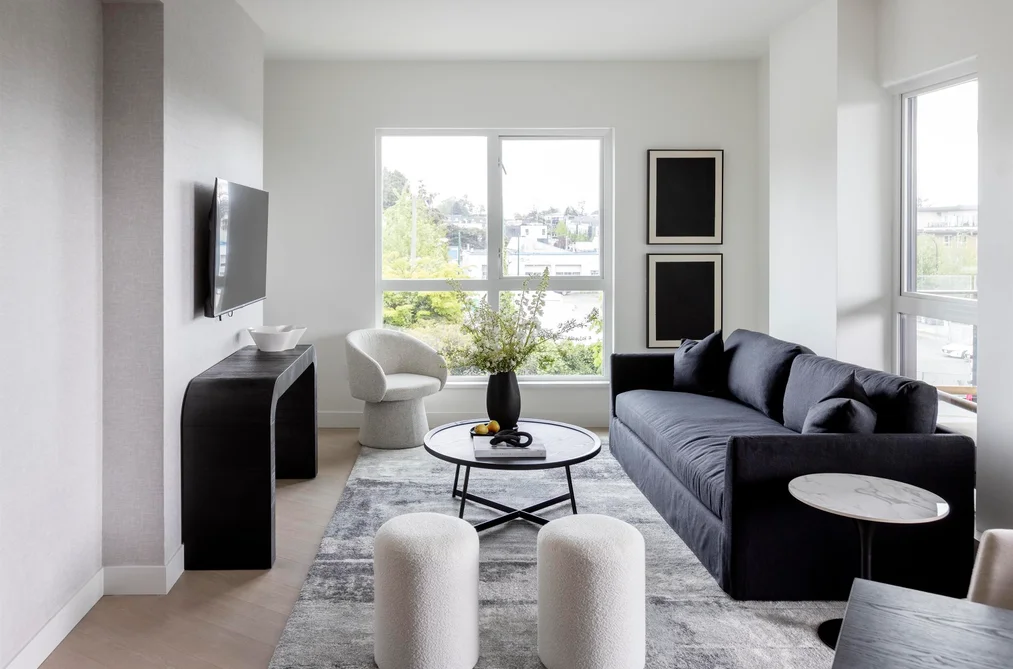 111/211 422 E 3RD STREET, North Vancouver BC V7L 1G2, North Vancouver BC — Residential for Sale - Photo 2