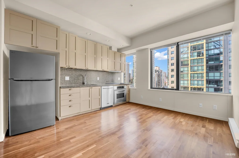 1113 1333 W GEORGIA STREET, Vancouver BC V6E 4V3, Vancouver BC — Residential for Sale - Photo 4