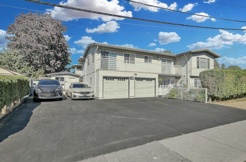 House for sale at 11183 74a Avenue Delta British Columbia - MLS: R3167423