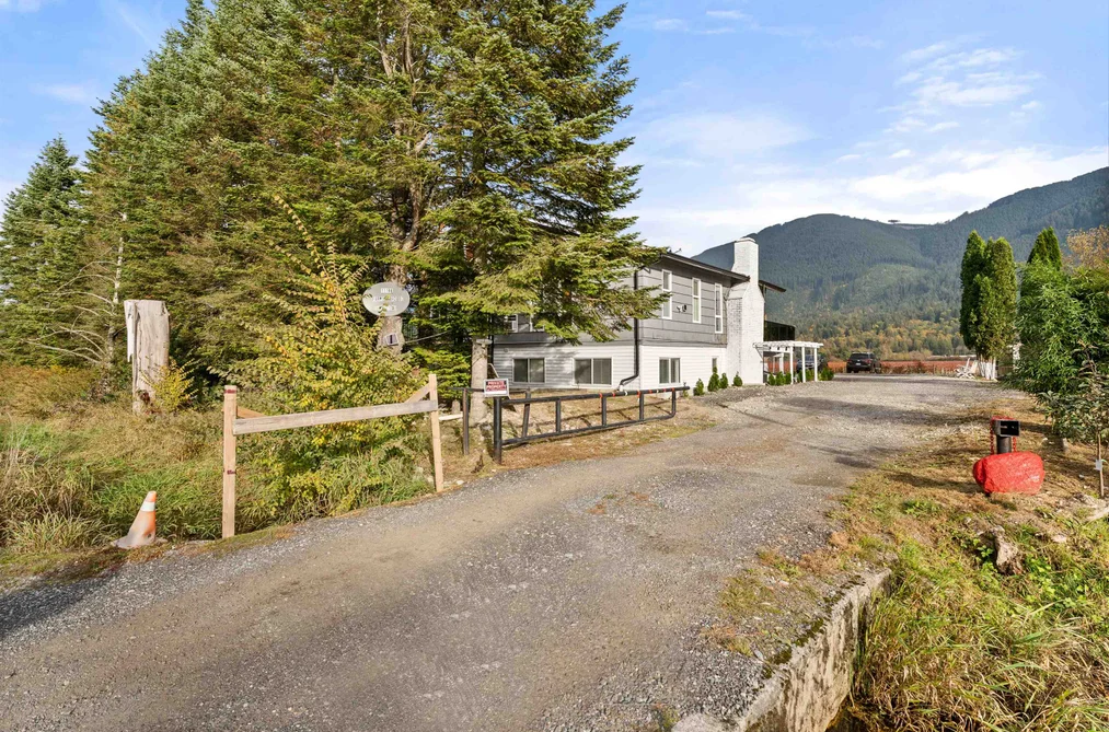11186 FARMS ROAD, Mission BC V2V 4J1, Mission BC — Residential for Sale - Photo 3
