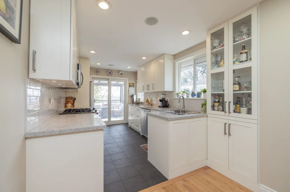 1119 CLOVERLEY STREET, North Vancouver BC V7L 1N7, North Vancouver BC — Residential for Sale - Photo 7