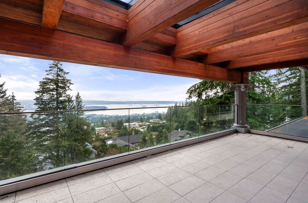 House for sale at 1119 Millstream Road West Vancouver British Columbia - MLS: R3090471