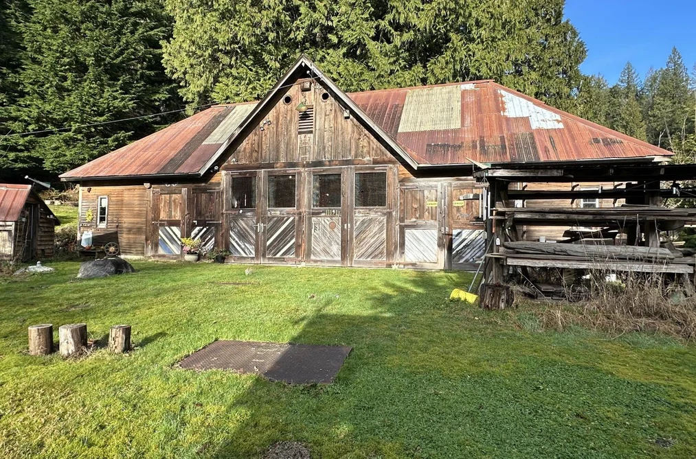 House for sale at 11191 Stave Lake Road Mission British Columbia - MLS: R3083041