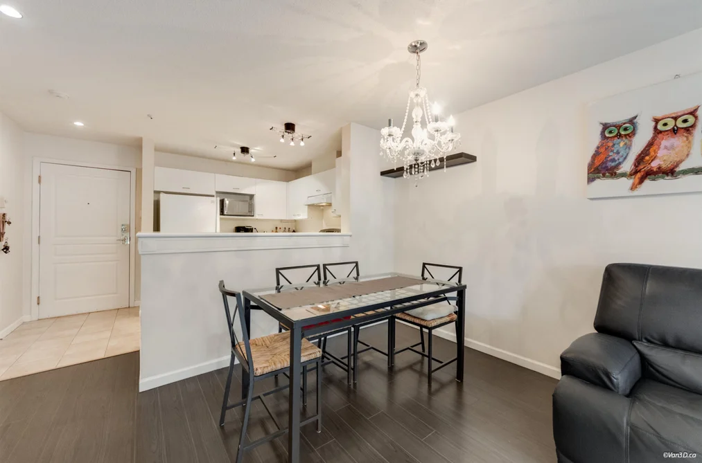 112 1242 TOWN CENTRE BOULEVARD, Coquitlam BC V3B 7R6, Coquitlam BC — Residential for Sale - Photo 3