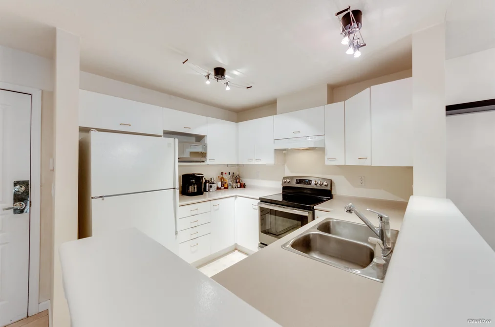 112 1242 TOWN CENTRE BOULEVARD, Coquitlam BC V3B 7R6, Coquitlam BC — Residential for Sale - Photo 5