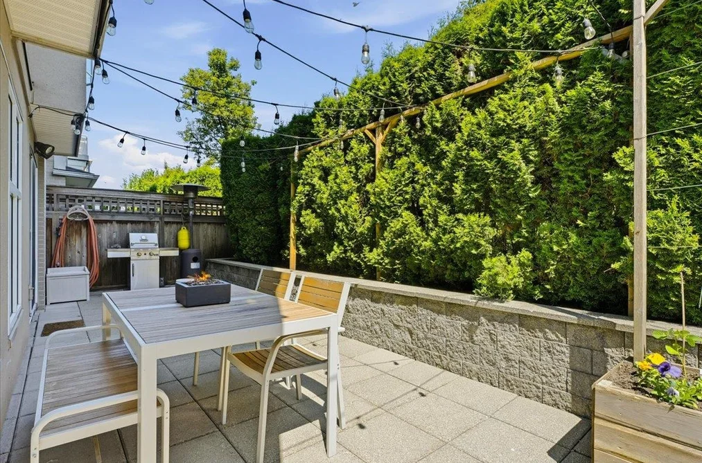 112 155 E 3RD STREET, North Vancouver BC V7L 1E5, North Vancouver BC — Residential for Sale - Photo 2