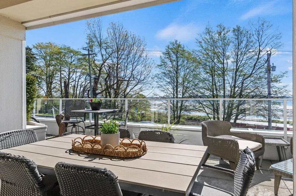 112 15621 MARINE DRIVE, White Rock BC V4B 1E1, White Rock BC — Residential for Sale - Photo 2