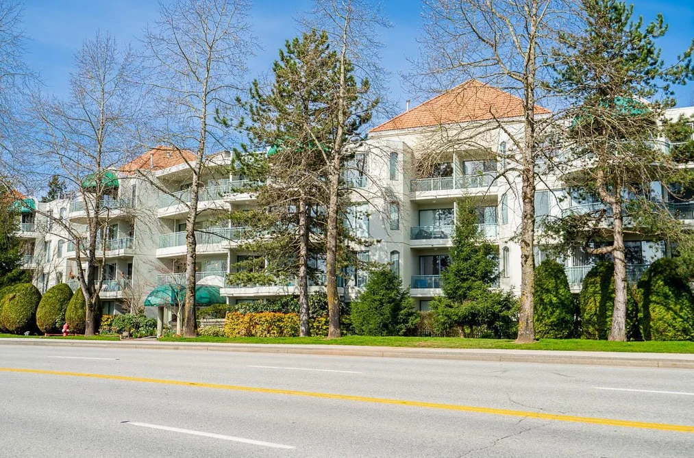 Condo for sale at 112 1785 Martin Drive Surrey British Columbia - MLS: R3079424