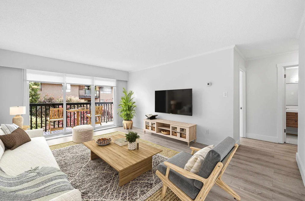 Condo for sale at 112 211 W 3rd Street North Vancouver British Columbia - MLS: R3148067