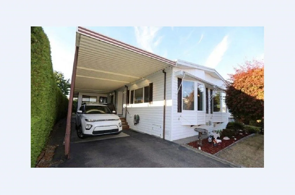 2303 Cranley Dr Unit 112, Surrey, BC - MLS: R3171959
