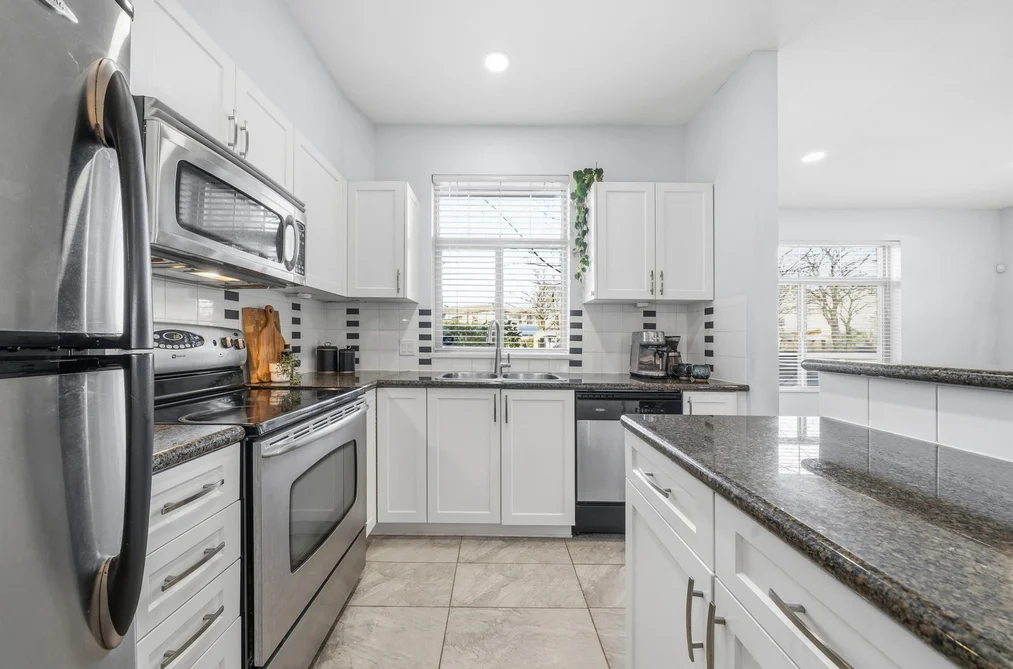 112 2330 WILSON AVENUE, Port Coquitlam BC V3C 1Z6, Port Coquitlam BC — Residential for Sale - Photo 3