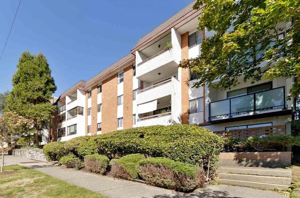 Condo for sale at 112 515 Eleventh Street New Westminster British Columbia - MLS: R3140552
