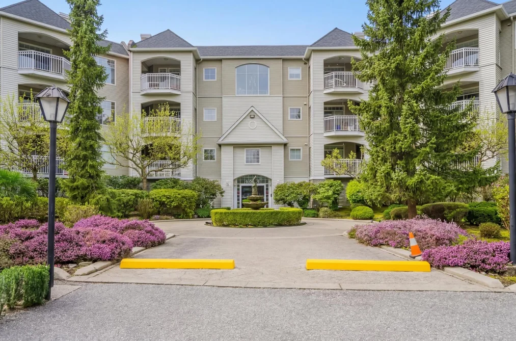 Condo for sale at 112 5677 208 Street Langley British Columbia - MLS: R3104542