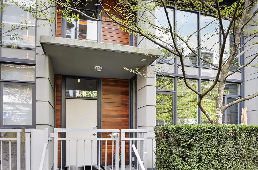 112 W 1ST AVENUE, Vancouver BC V5Y 0H5, Vancouver BC — Residential for Sale - Photo 3