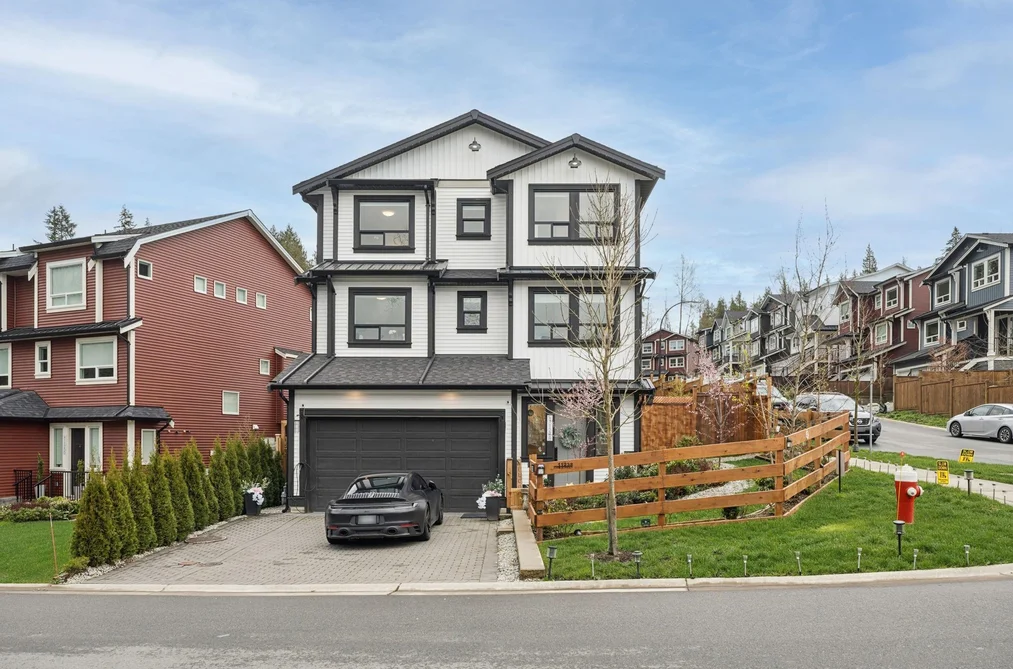 House for sale at 11238 250b Street Maple Ridge British Columbia - MLS: R3108259