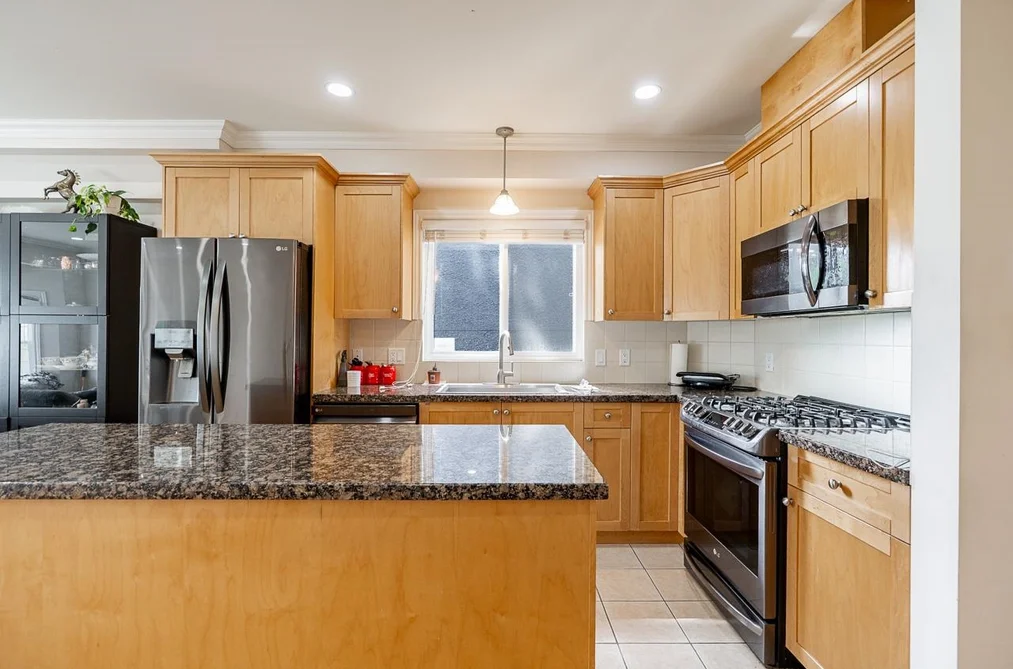 1124 ROCHESTER AVENUE, Coquitlam BC V3K 2X4, Coquitlam BC — Residential for Sale - Photo 7