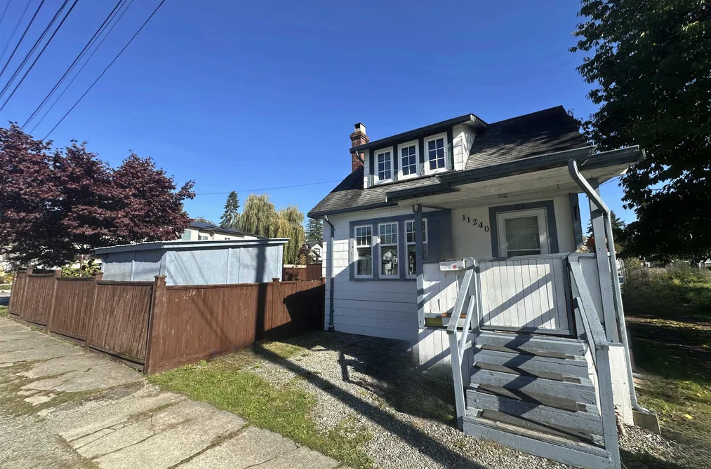 11240 206th St, Maple Ridge, BC - MLS: R3177440