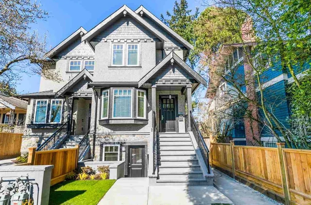 Half Duplex for sale at 1125 Park Drive Vancouver British Columbia - MLS: R3084095