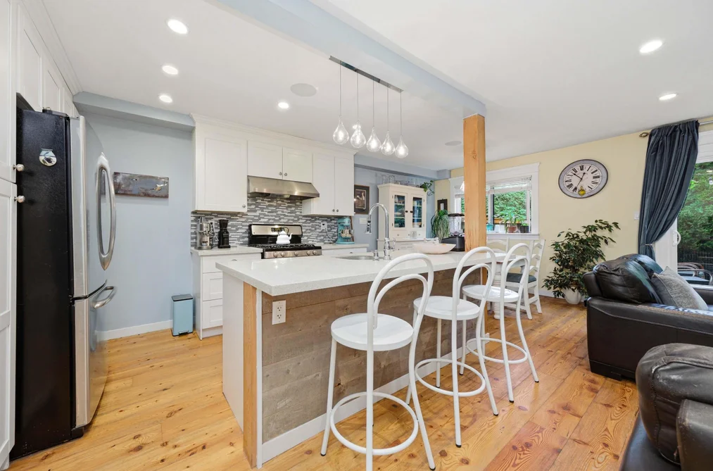 Townhouse for sale at 1126 Premier Street North Vancouver British Columbia - MLS: R3128393