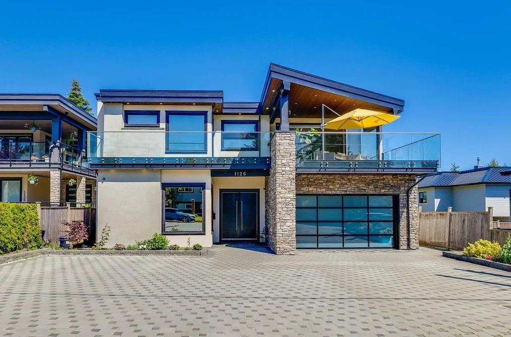 House for sale at 1126 Stevens Street White Rock British Columbia - MLS: R3097964