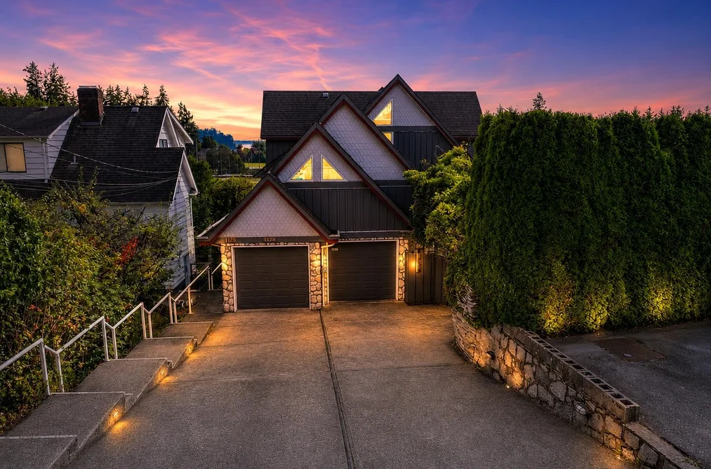House for sale at 1128 Esplanade Avenue West Vancouver British Columbia - MLS: R3156667