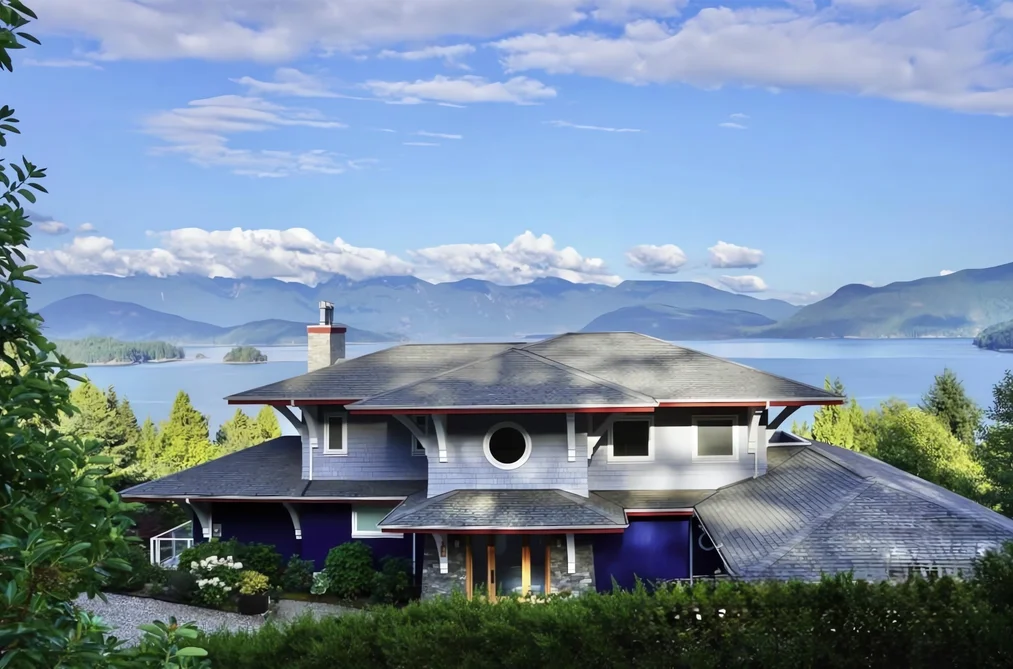 House for sale at 1128 Twin Isle Drive Gibsons British Columbia - MLS: R3101875