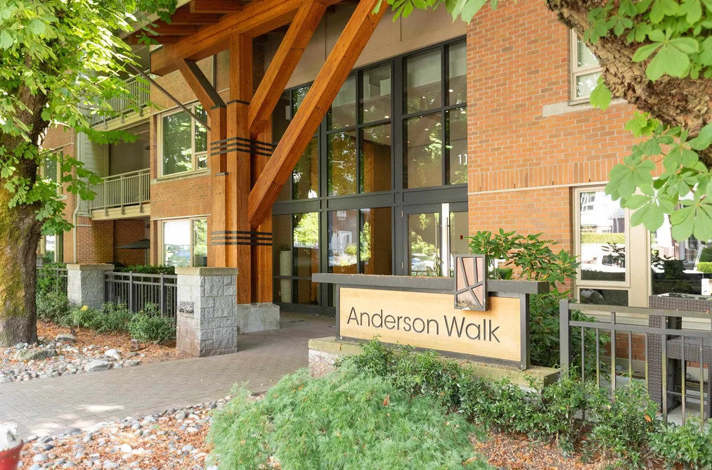 Condo for sale at 113 119 W 22nd Street North Vancouver British Columbia - MLS: R3131815